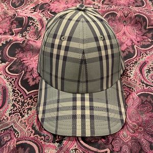 Burberry Olive cap